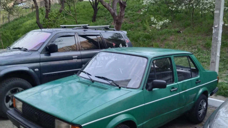 Volkswagen Jetta 1.6 бензин 2