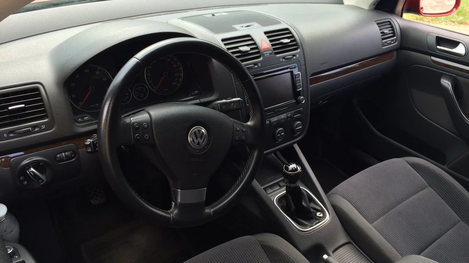 Volkswagen Jetta 1.6 хутро. 3