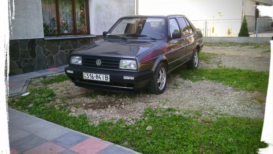 Volkswagen Jetta 1.6 Мокрий Асфальт 2