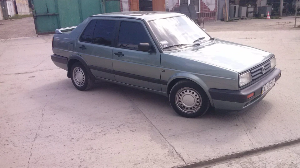Volkswagen Jetta 1.6 тд 4