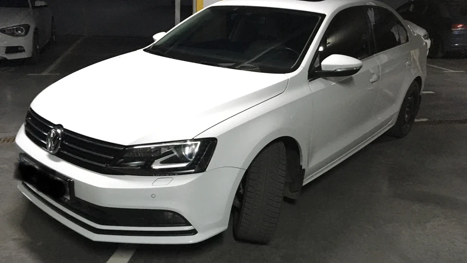 Volkswagen Jetta 1.6 TDI 7DSG 3