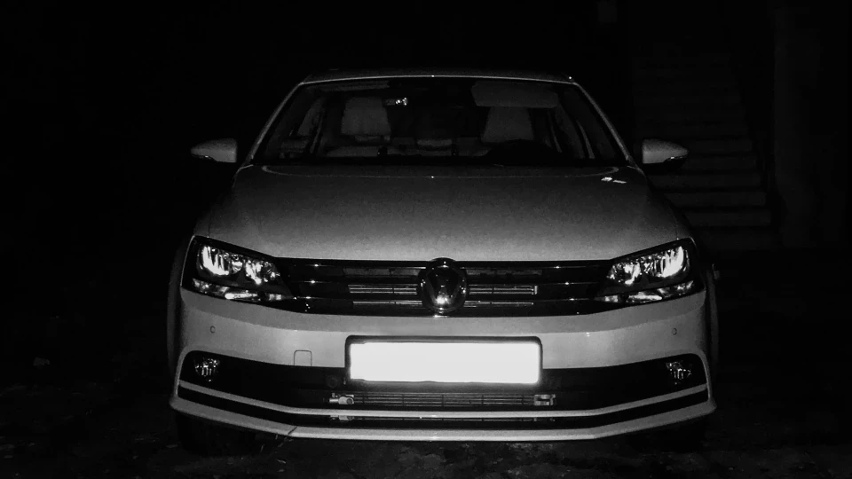 Volkswagen Jetta 1.6 TDI White Pearl 4