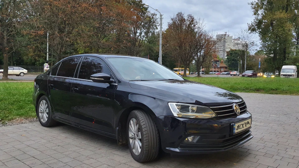 Volkswagen Jetta 1.6 TDI 2