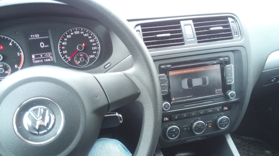 Volkswagen Jetta 1.6 TDI 3