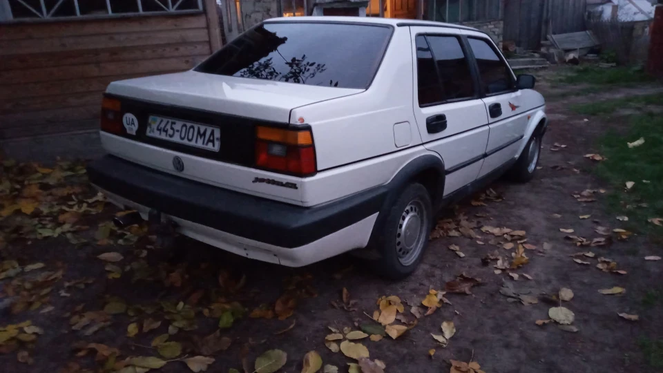 Volkswagen Jetta 1.6 турбо дизель 2