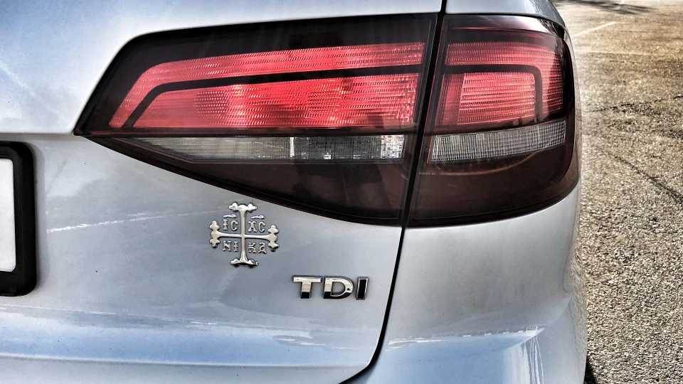 Volkswagen Jetta 1.6 турбо 2