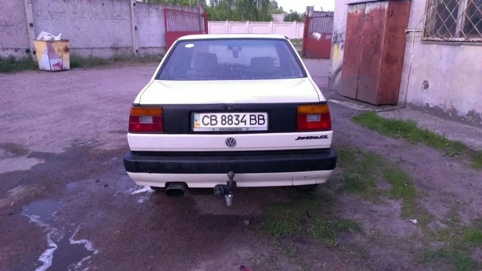 Volkswagen Jetta 1.6. турбо 2