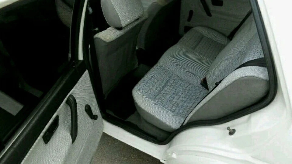 Volkswagen Jetta 1.8 газ бензин