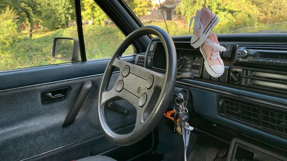 Volkswagen Jetta 1.8 KONSOL 4