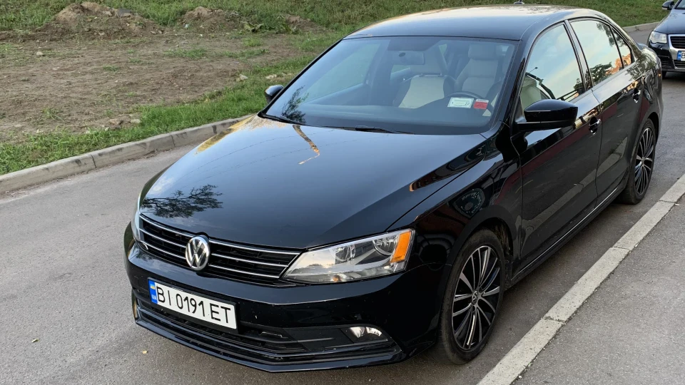 Volkswagen Jetta 1.8 TSI SPORT 5