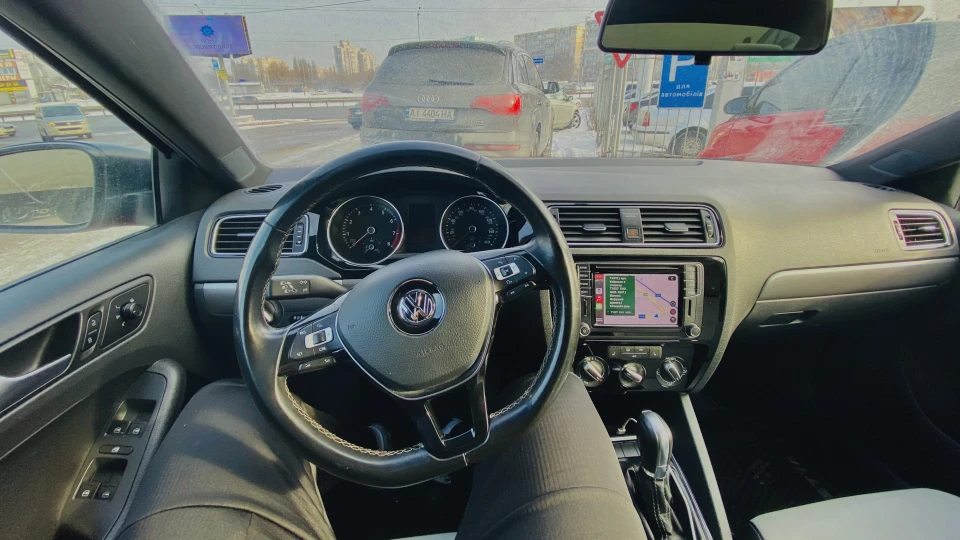 Volkswagen Jetta 1.8 TSI 3
