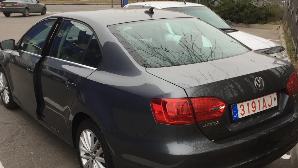 Volkswagen Jetta 1.8 tsi 5