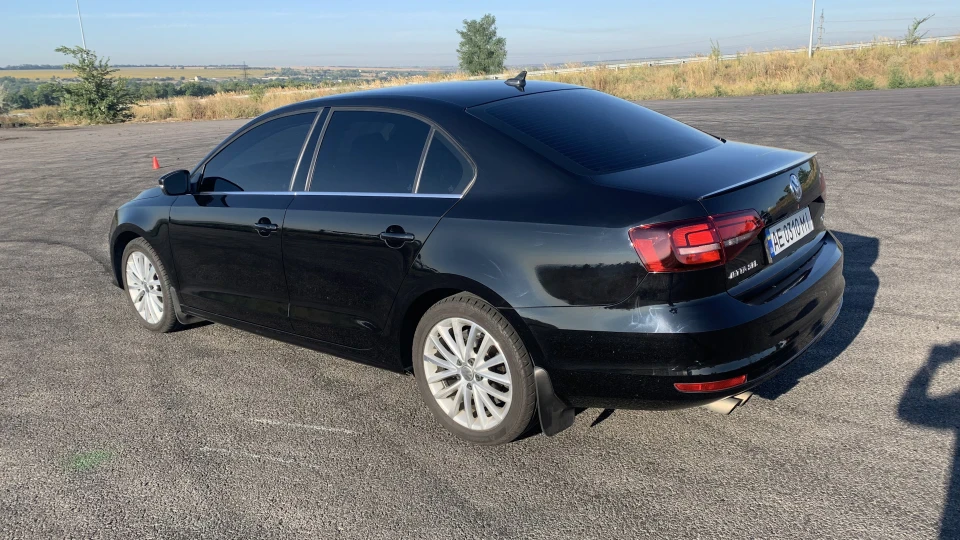 Volkswagen Jetta 1.8 TSI 4