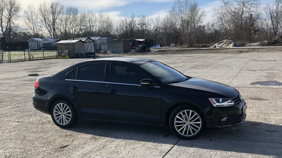 Volkswagen Jetta 1.8 TSI 4