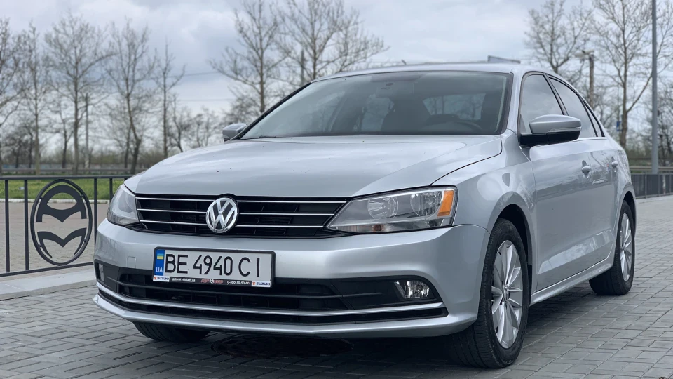 Volkswagen Jetta 1.8 TSI 2