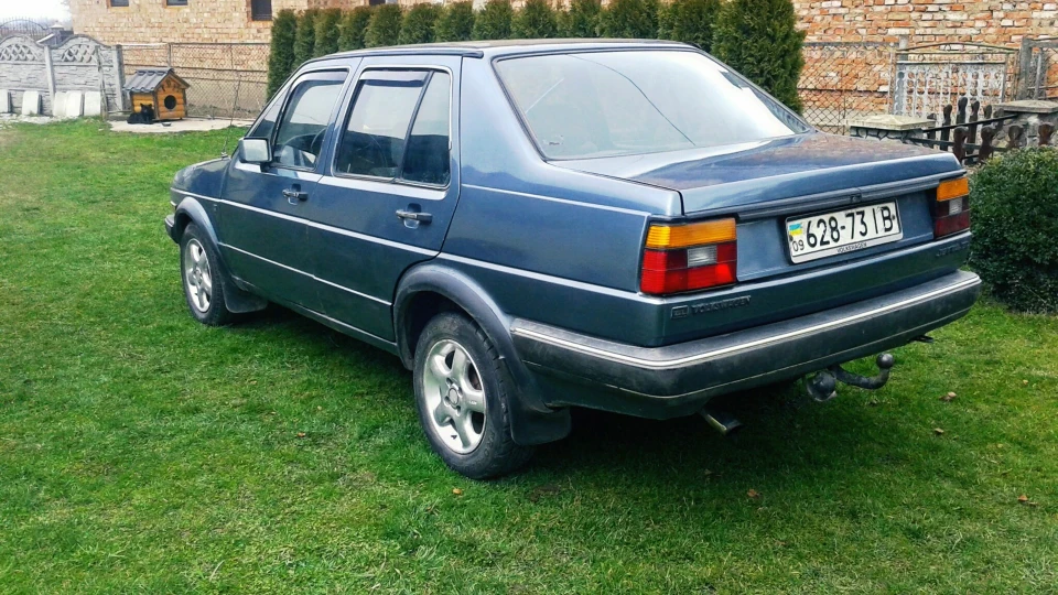 Volkswagen Jetta 1.8 2
