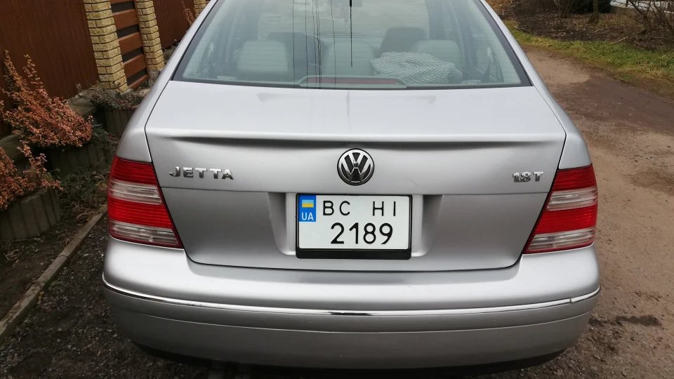 Volkswagen Jetta 1.8Т jeta gli 2