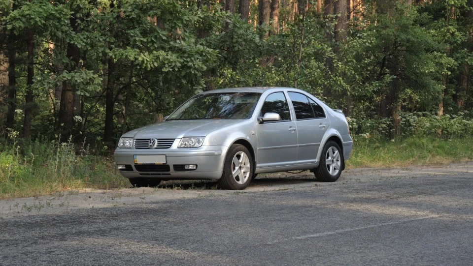 Volkswagen Jetta 1.8T Wolfsburg Edition 4