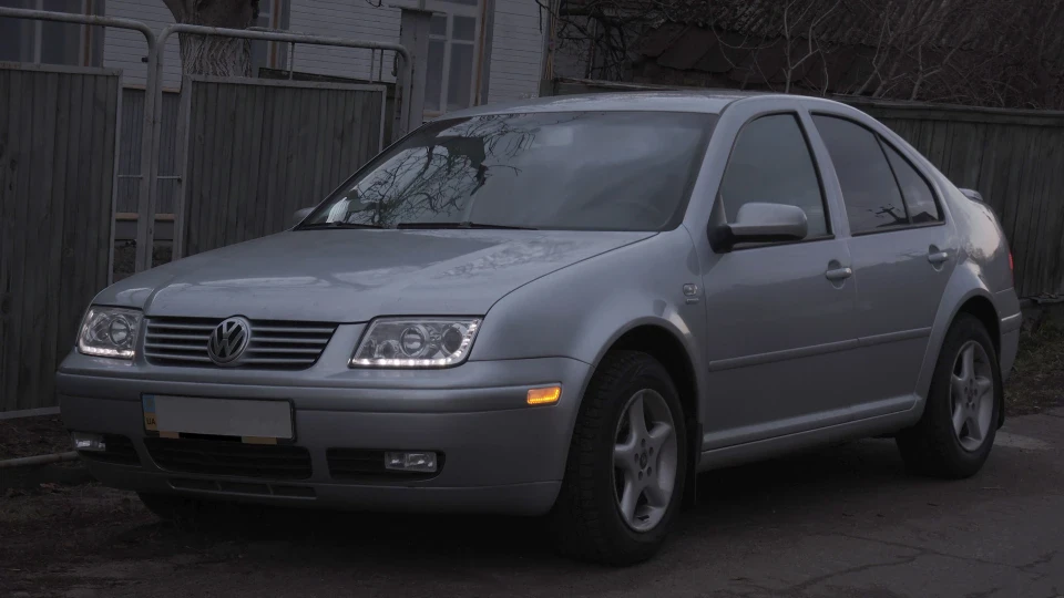 Volkswagen Jetta 1.8T Wolfsburg Edition 5