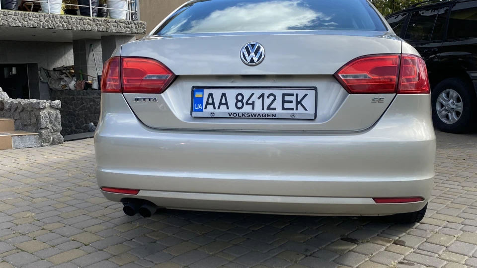 Volkswagen Jetta 1.8T 5
