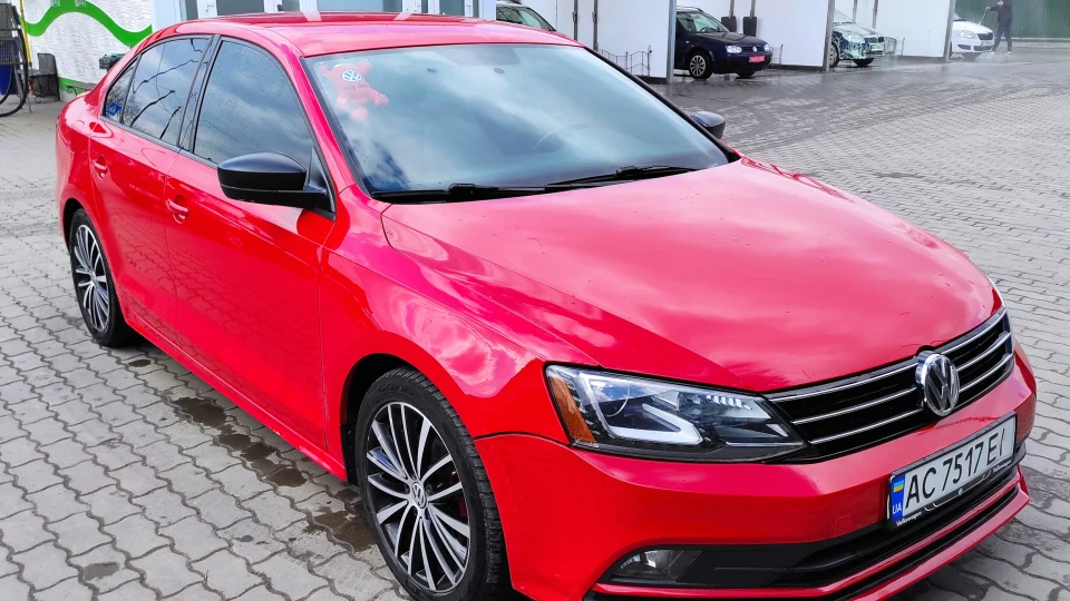 Volkswagen Jetta 1.8TSI SPORT USA 3