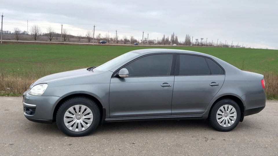 Volkswagen Jetta 1.9 TDi 2