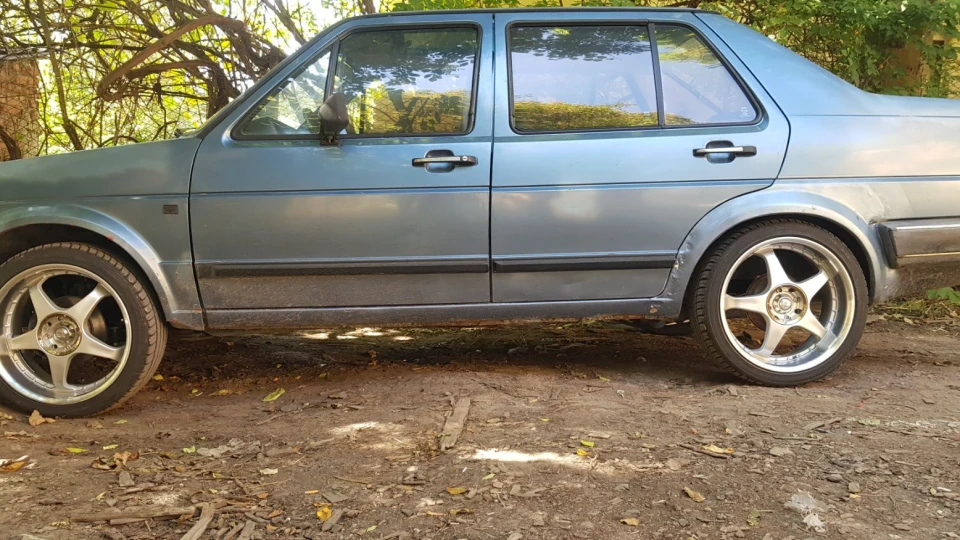 Volkswagen Jetta 2 Jessica 4