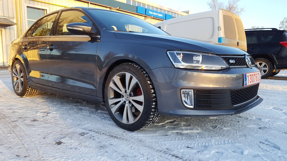 Volkswagen Jetta 2.0 GLI TURBO