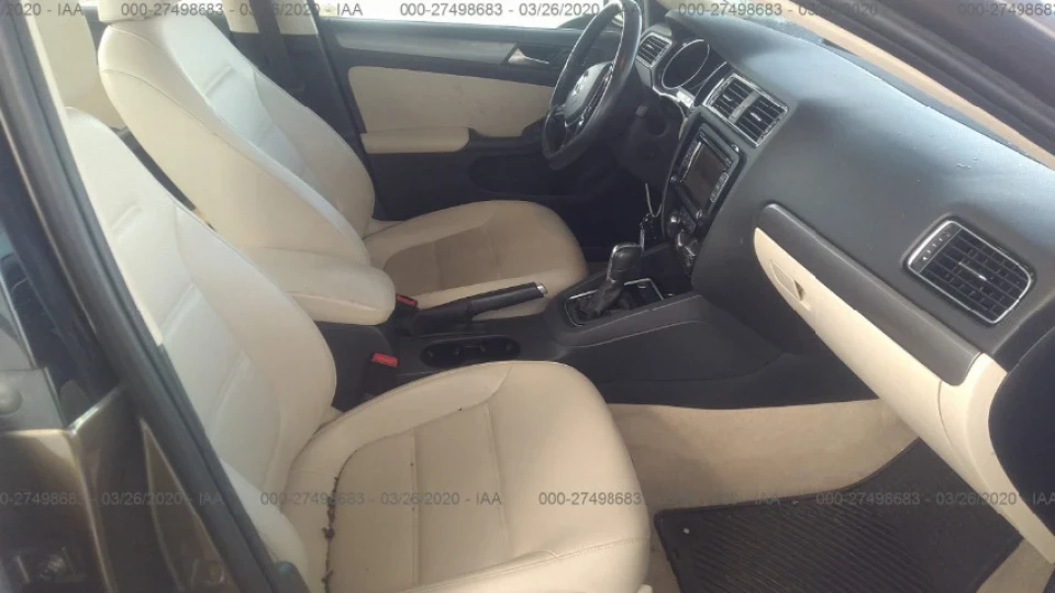 Volkswagen Jetta 2.0 TDI USA 5