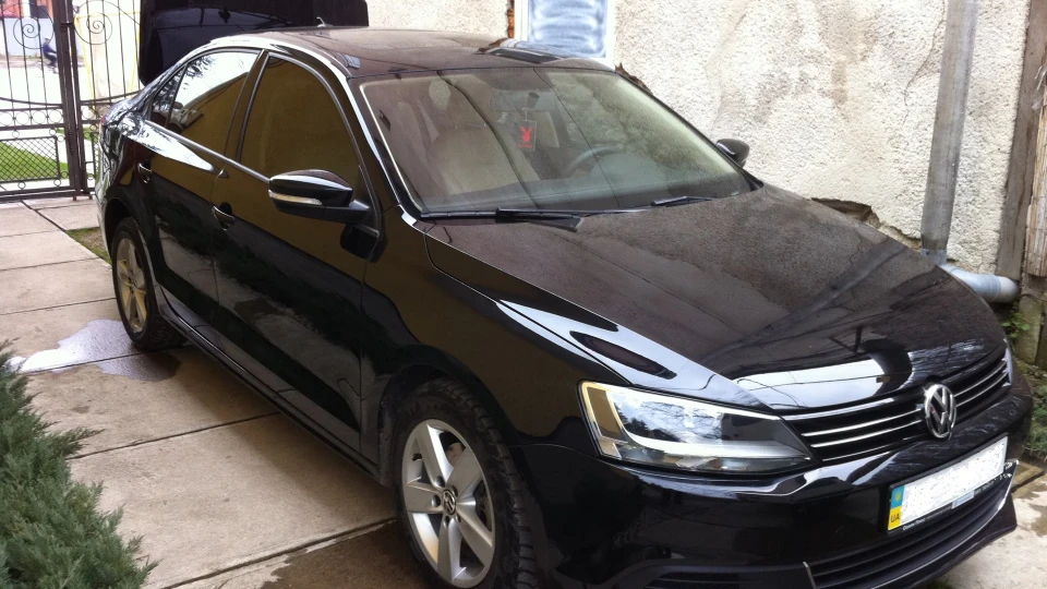 Volkswagen Jetta 2.0 TDI 2