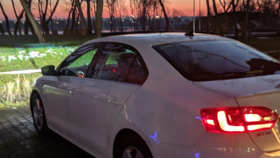 Volkswagen Jetta 2.0 TDI 3