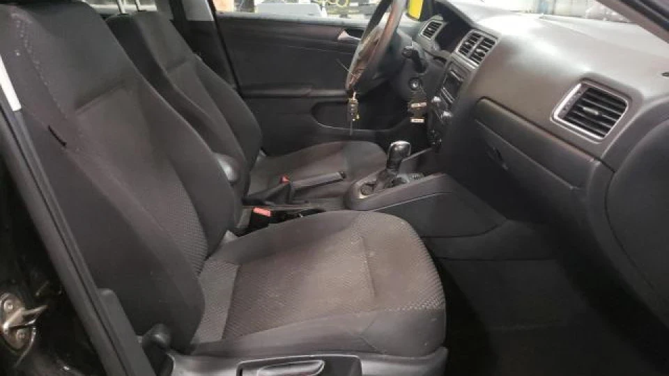 Volkswagen Jetta 2.0 USA Бубен 2