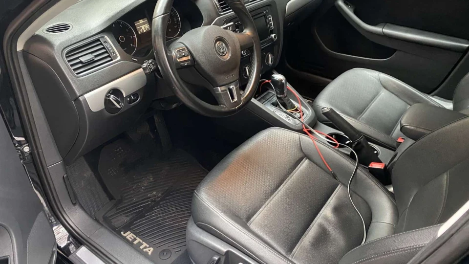 Volkswagen Jetta 2.5 атмосфера 2