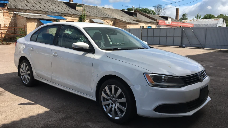 Volkswagen Jetta 2.5 ДівчинкаБлонда 2