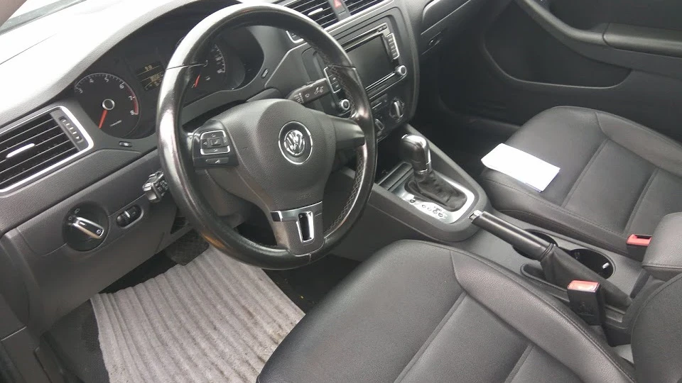 Volkswagen Jetta 2,5 л для ринку USA 5