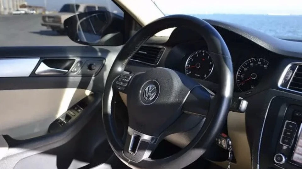 Volkswagen Jetta 2.5 se Падизнай 2