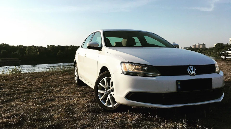 Volkswagen Jetta 2.5 USA 3