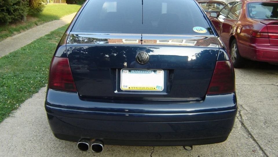 Volkswagen Jetta 2.8 VR6 JLX 3
