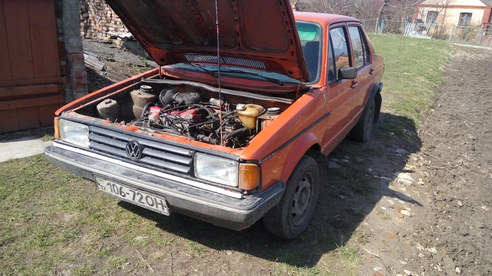 Volkswagen Jetta 600$ 4