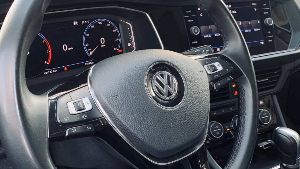 Volkswagen Jetta Aкулка 4
