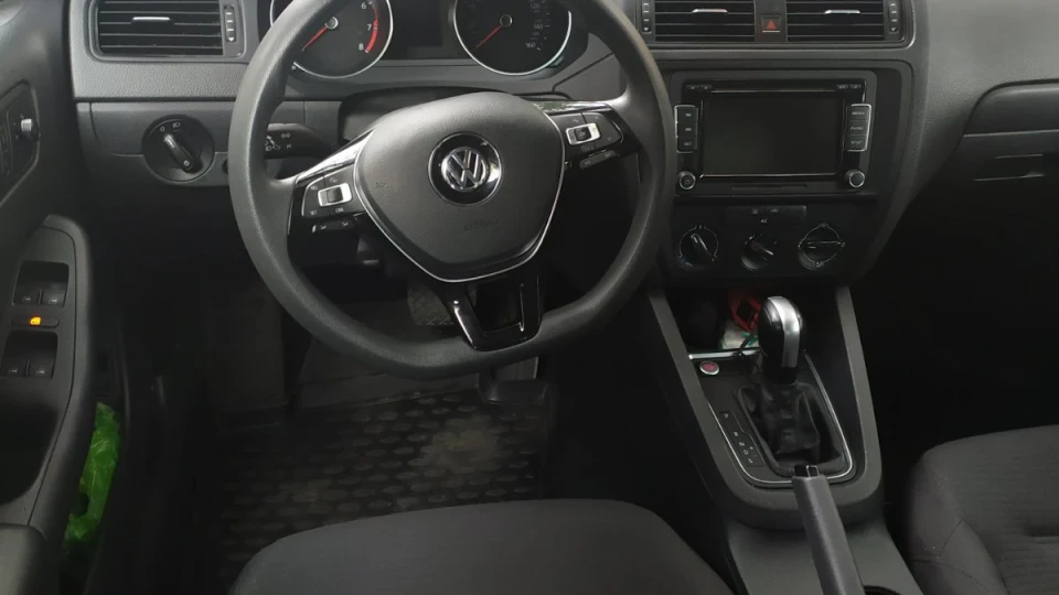 Volkswagen Jetta American Vegetable Blue 3