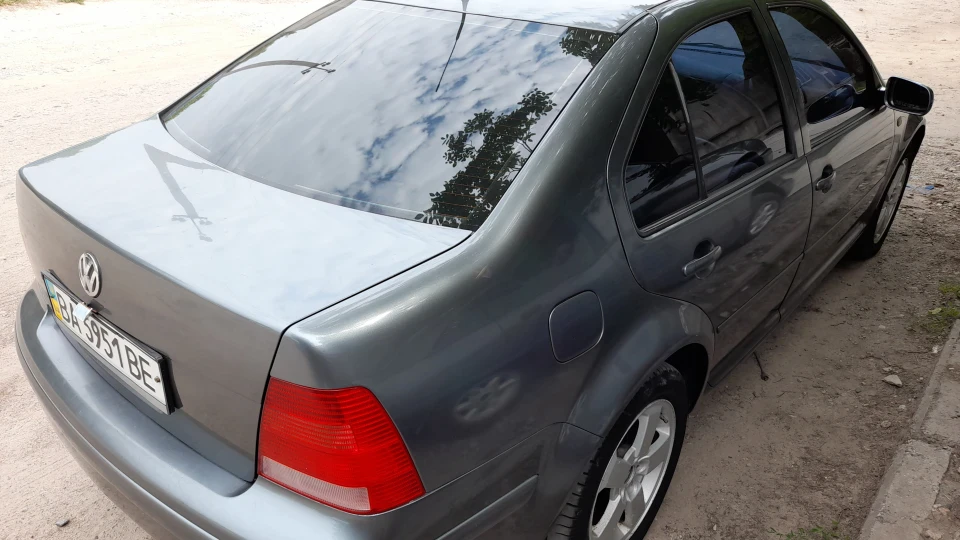 Volkswagen Jetta AVH 2.0 FDF 4