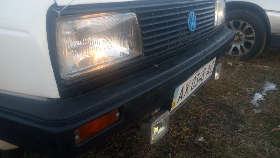 Volkswagen Jetta Біла
