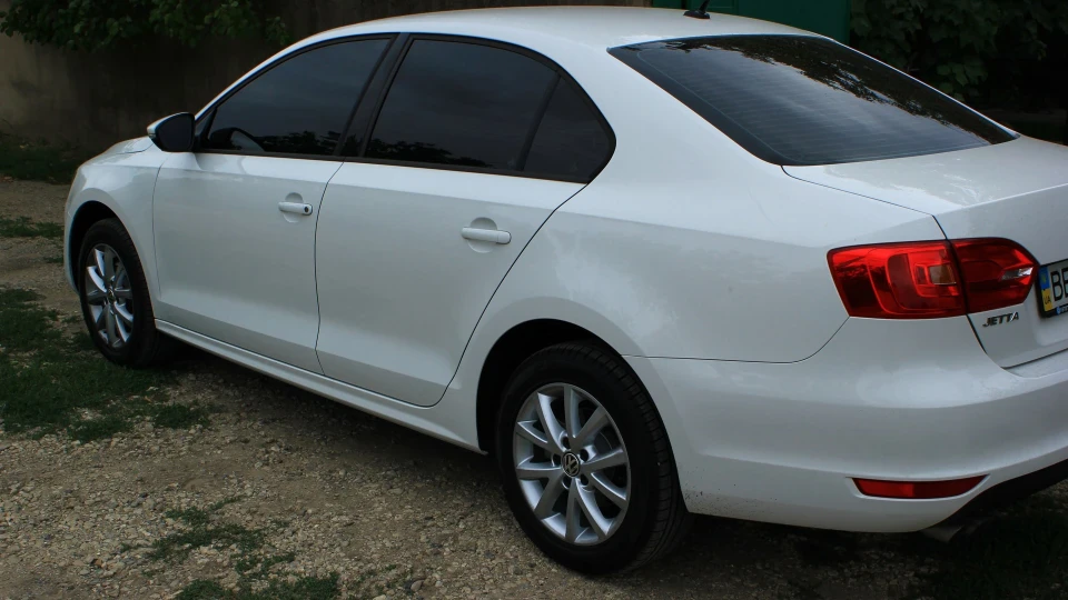 Volkswagen Jetta білка 3