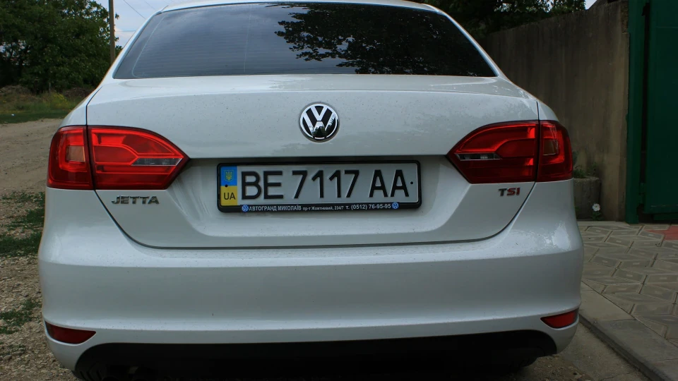 Volkswagen Jetta білка 4