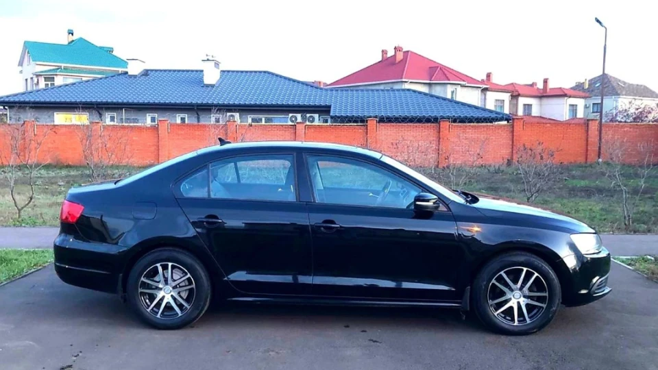 Volkswagen Jetta Black Star