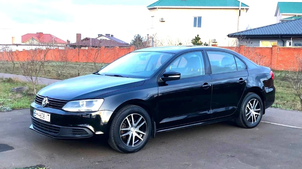 Volkswagen Jetta Black Star 2