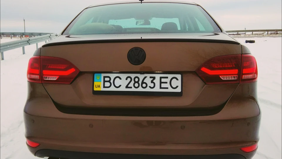 Volkswagen Jetta Brown 2.0 TDI (140 P.S)