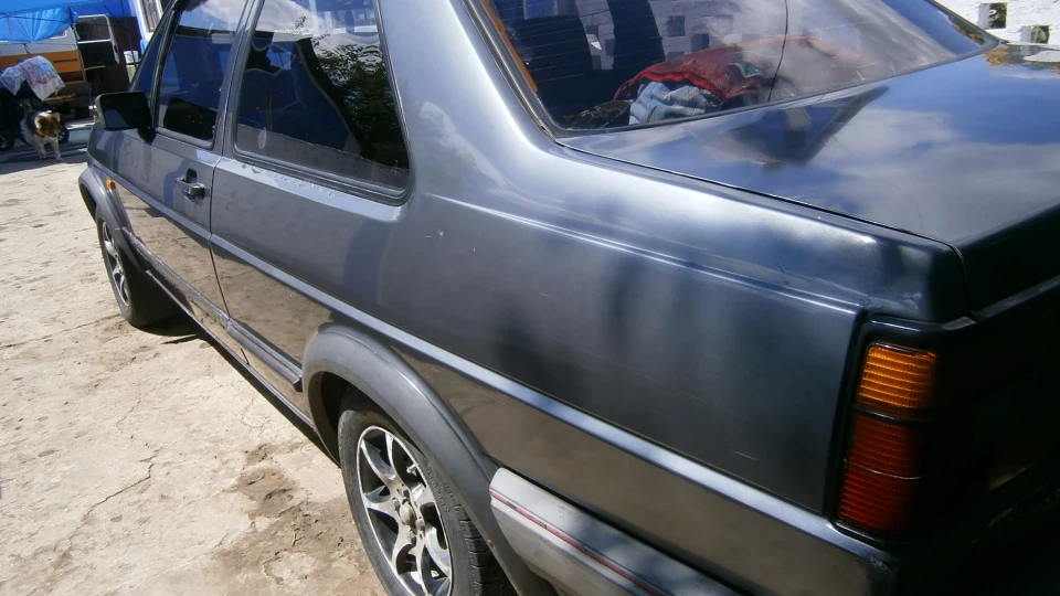 Volkswagen Jetta Coupe седан дводверний 2