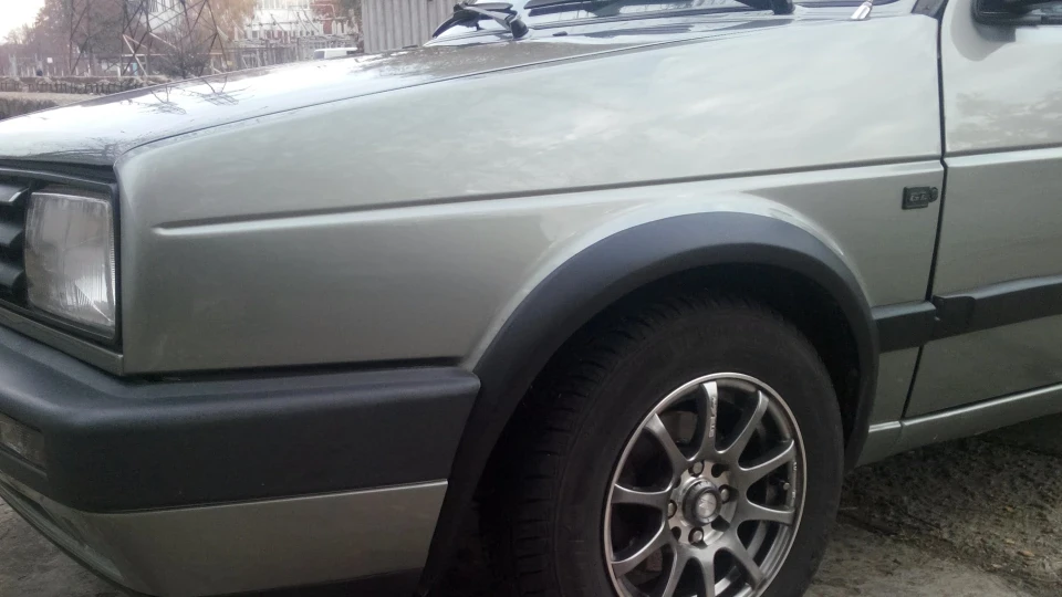 Volkswagen Jetta колір Валюта 3